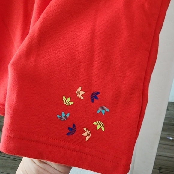 🆕️ Adidas Boys Terry Cotton Shorts Red he6834 - Picture 6 of 10